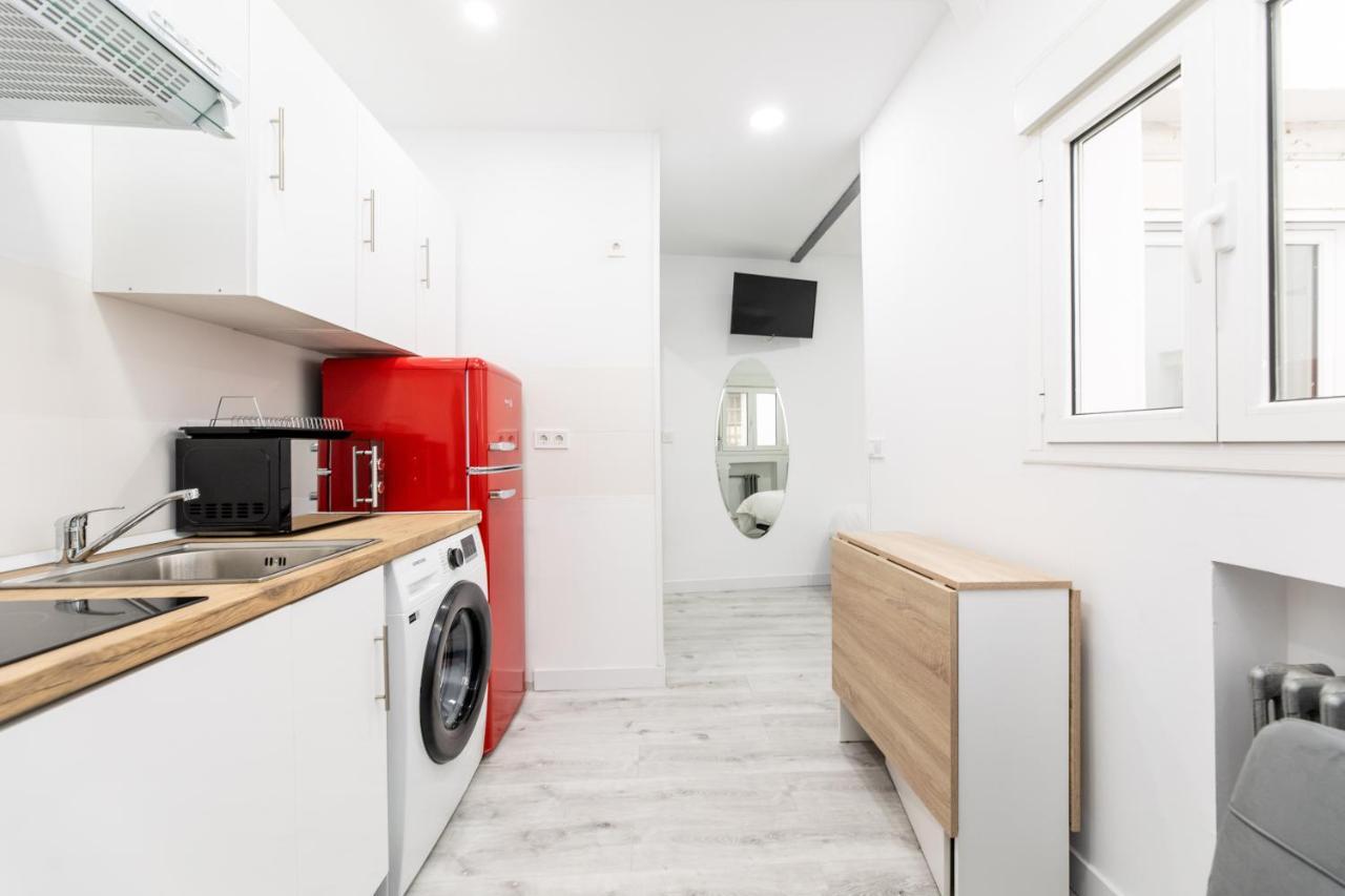 Los Apartamentos Jacinto Benavente Centro Мадрид Екстер'єр фото